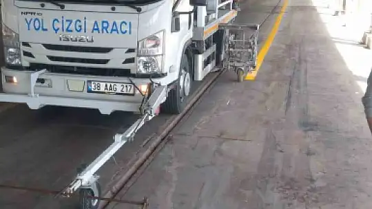 Melikgazi Belediyesi  bakım onarım yapıyor