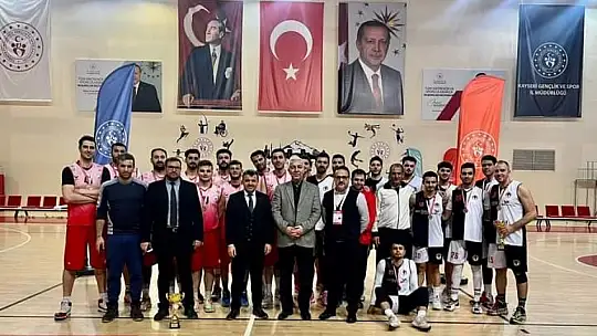 Melikgazi Belediyespor Kulübü, basketbol büyükler final maçından şampiyon ayrıldı