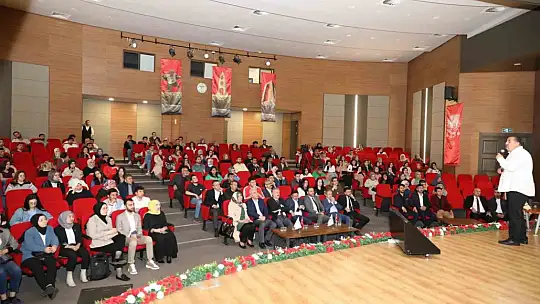 Melikgazi'de gençlere özel konferans!