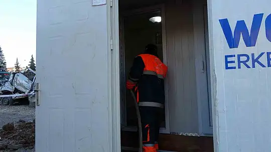 Melikgazi'den depremzedelere 'mobil yardım'