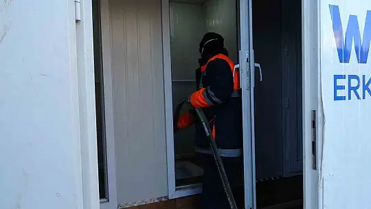 Melikgazi'den depremzedelere 'mobil yardım'