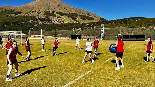 Melikgazi Basketbol'da zorlu kamp sona erdi