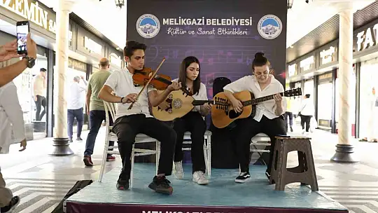 Sokak Konserlerine büyük ilgi