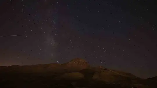 Meteor yağmuru Erciyes'ten izlendi