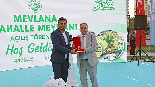 Görkemli Açılış