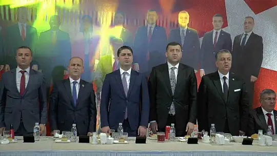 MHP 3000 kişi ile aday tanıtım toplantısı yaptı