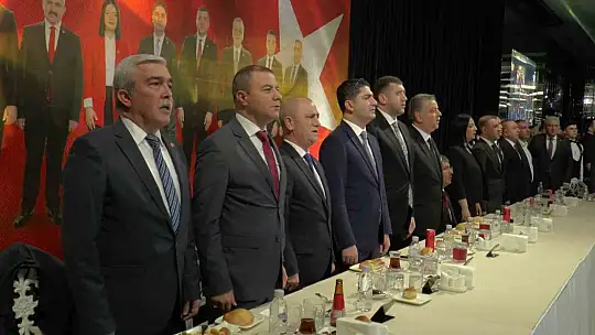 MHP 3000 kişi ile aday tanıtım toplantısı yaptı