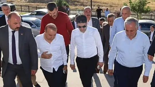 Özdemir, 'Pınarbaşı ilçemiz ekonomik olarak canlılığını sürdürecektir'