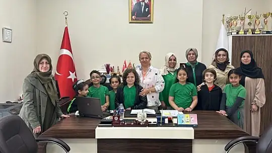 Öğrencilerden depremzedelere tam destek!