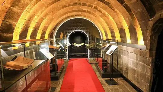 Müftülerden Talas'ın Kur'an-ı Kerim sergisine tam not