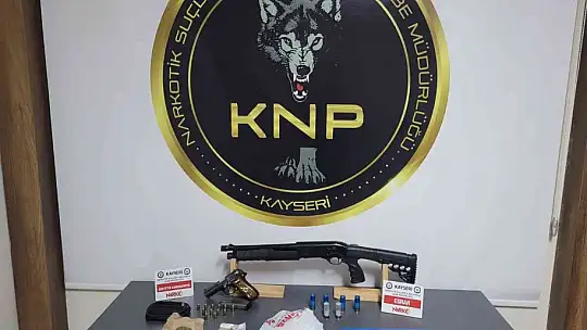 Narkotik 1 günde 3 farklı operasyon yaptı, çok sayıda gözaltı var