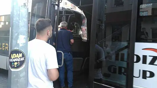 Nevşehir'de freni patlayan halk otobüsü önündeki halk otobüsüne çarptı: 9 yaralı