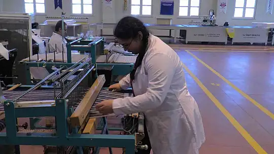 Öğrencilerin ürettiği yataklar kendi markaları ile banttan çıkacak