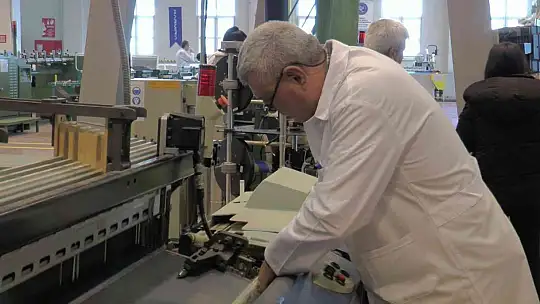 Öğrencilerin ürettiği yataklar kendi markaları ile banttan çıkacak