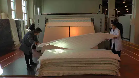 Öğrencilerin ürettiği yataklar kendi markaları ile banttan çıkacak