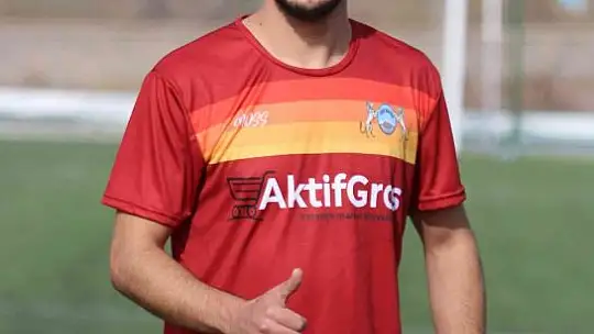 Okan Uçar 5 gol birden attı