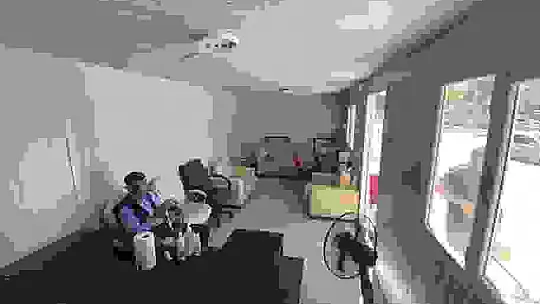 Önce deprem sonra hırsızlar darbe vurdu