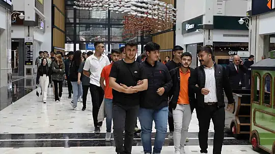 Kırşehir'deki öğrencilerden Kayseri ziyareti...