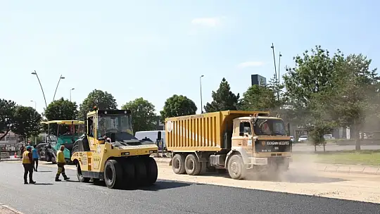 Oto Galericiler Sitesi Asfalt çalışması tamamlandı