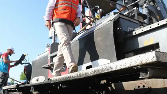 Oto Galericiler Sitesi Asfalt çalışması tamamlandı