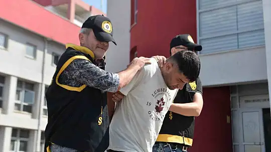 Otomobili gasp edip kredi kartından harcama yapan 4 kişi tutuklandı