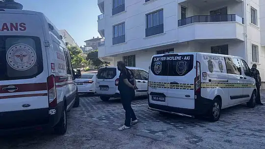 Yeni ev aldığı binanın asansör boşluğunda can verdi