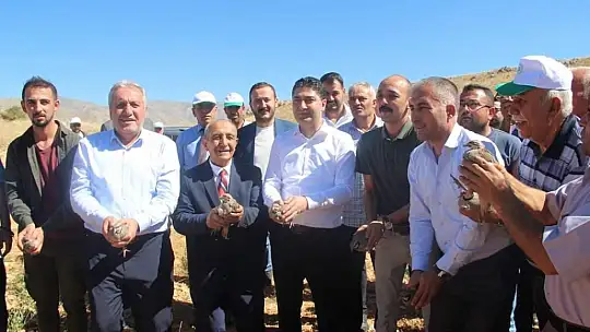 Özdemir'den Sarız çıkarması!