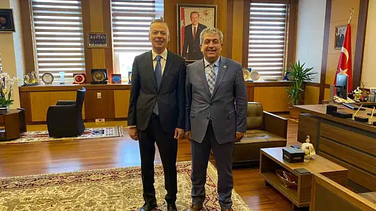 Özsoy, yeni atanan bakan yardımcılarını ziyaret etti