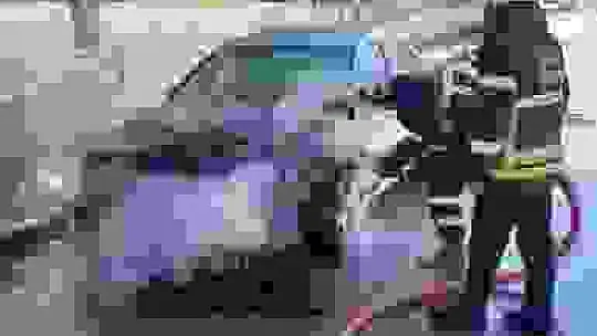 Park halindeki araç alev alev yandı