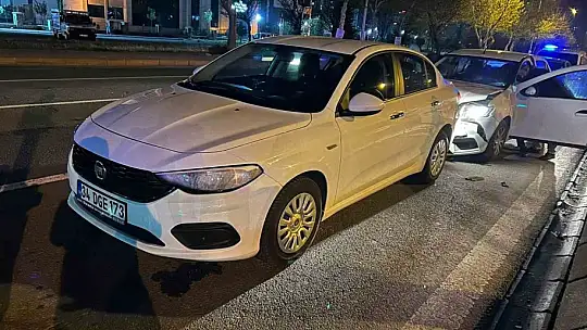 Polisten kaçarken kaza yaptı, aracından bakın ne çıktı?