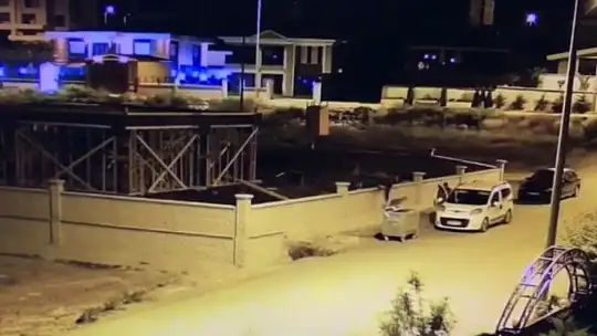 Polisler hırsızları kıskıvrak yakaladı