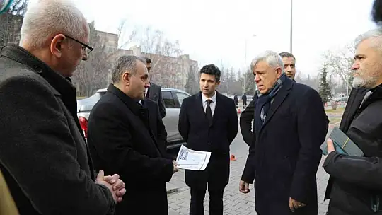 Altun, Hastane Bölgesinde planlanan iyileştirme çalışma alanını yerinde inceledi