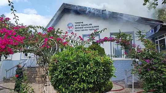 Restoranda başlayıp TSYD'ye sıçrayan yangın kontrol altına alındı