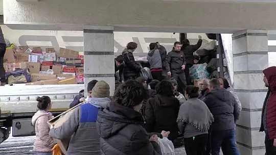 Sağlık çalışanları deprem için seferber oldu