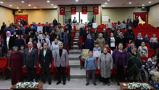 Sarıkamış şehitleri Hacılar'da anıldı