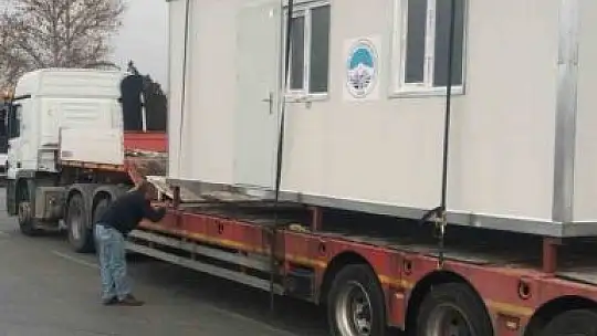 Sarız'a 5 adet konteyner