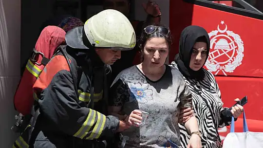 Şarj olan telefon bomba gibi patladı!