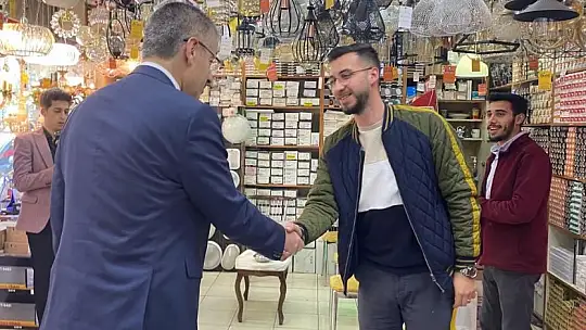 AK Parti Kayseri 3. sıra milletvekili adayı Şaban Çopuroğlu, esnaf ziyareti yaptı