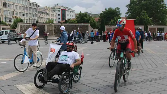 Bu sefer pedallar şehit ve gaziler için çevrildi