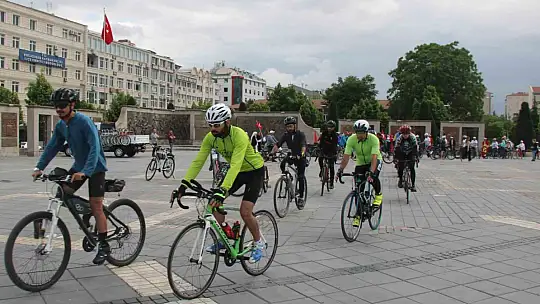 Bu sefer pedallar şehit ve gaziler için çevrildi