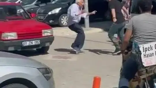 Sevgilisine çarpan yaşlı adamı bıçaklayan kişi adliyeye sevk edildi