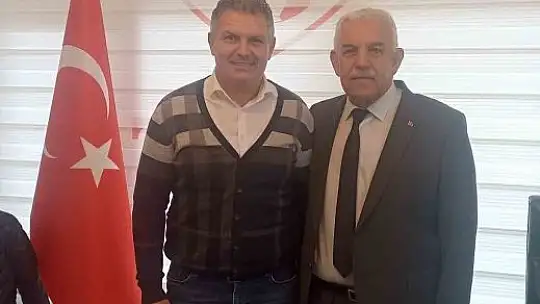 Şinasi Acar ve yönetimi Mutlu Önal'a ziyaret