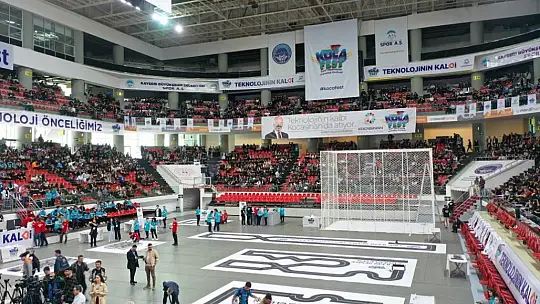 KOCAFEST'te gençlerin hayalleri gerçekleşiyor