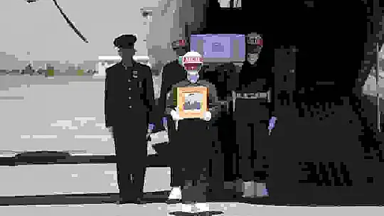 Sivas şehidini karşıladı