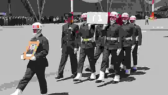 Sivas şehidini karşıladı