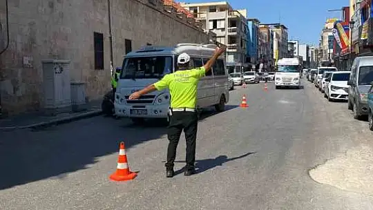 Sivil polis tespit etti, gereksiz korna çalan sürücülere ceza yağdı