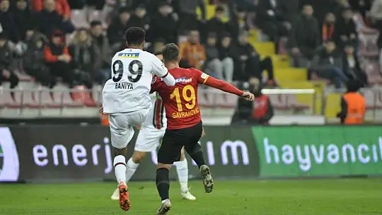 Spor Toto Süper Lig: Kayserispor: 0 - Fatih Karagümrük: 2 (İlk yarı)