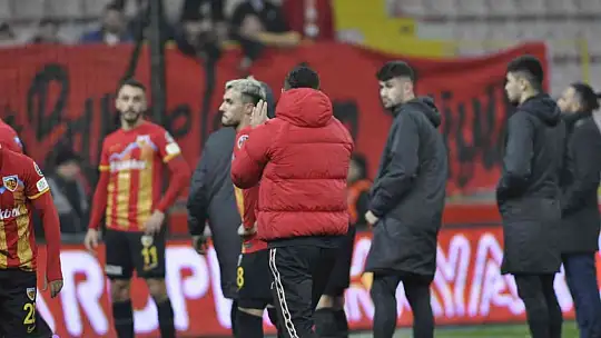 Spor Toto Süper Lig: Kayserispor: 2 - Fatih Karagümrük: 4 (Maç sonucu)
