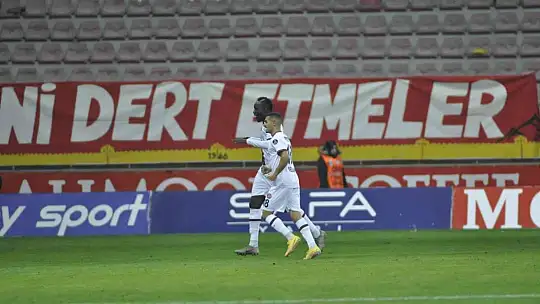 Spor Toto Süper Lig: Kayserispor: 2 - Fatih Karagümrük: 4 (Maç sonucu)