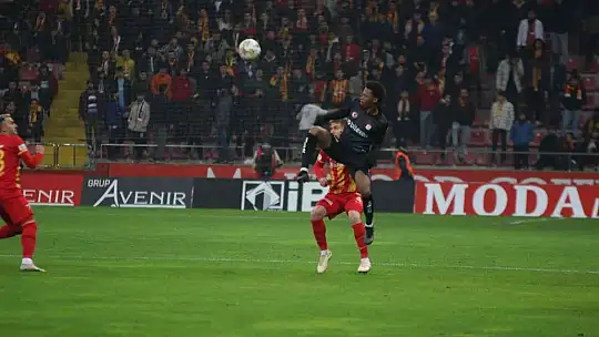 Spor Toto Süper Lig: Kayserispor: 1 - Sivasspor: 0 (Maç devam ediyor)